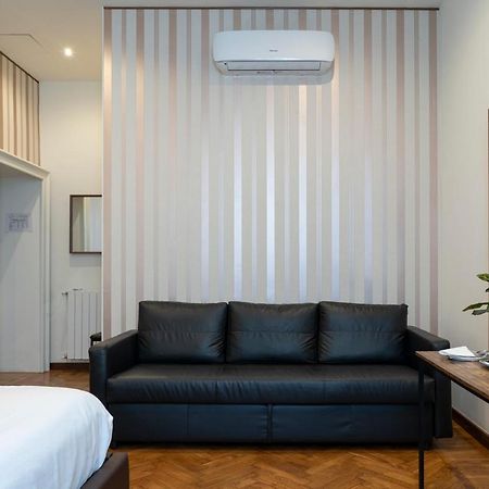 Varese Suites 外观 照片